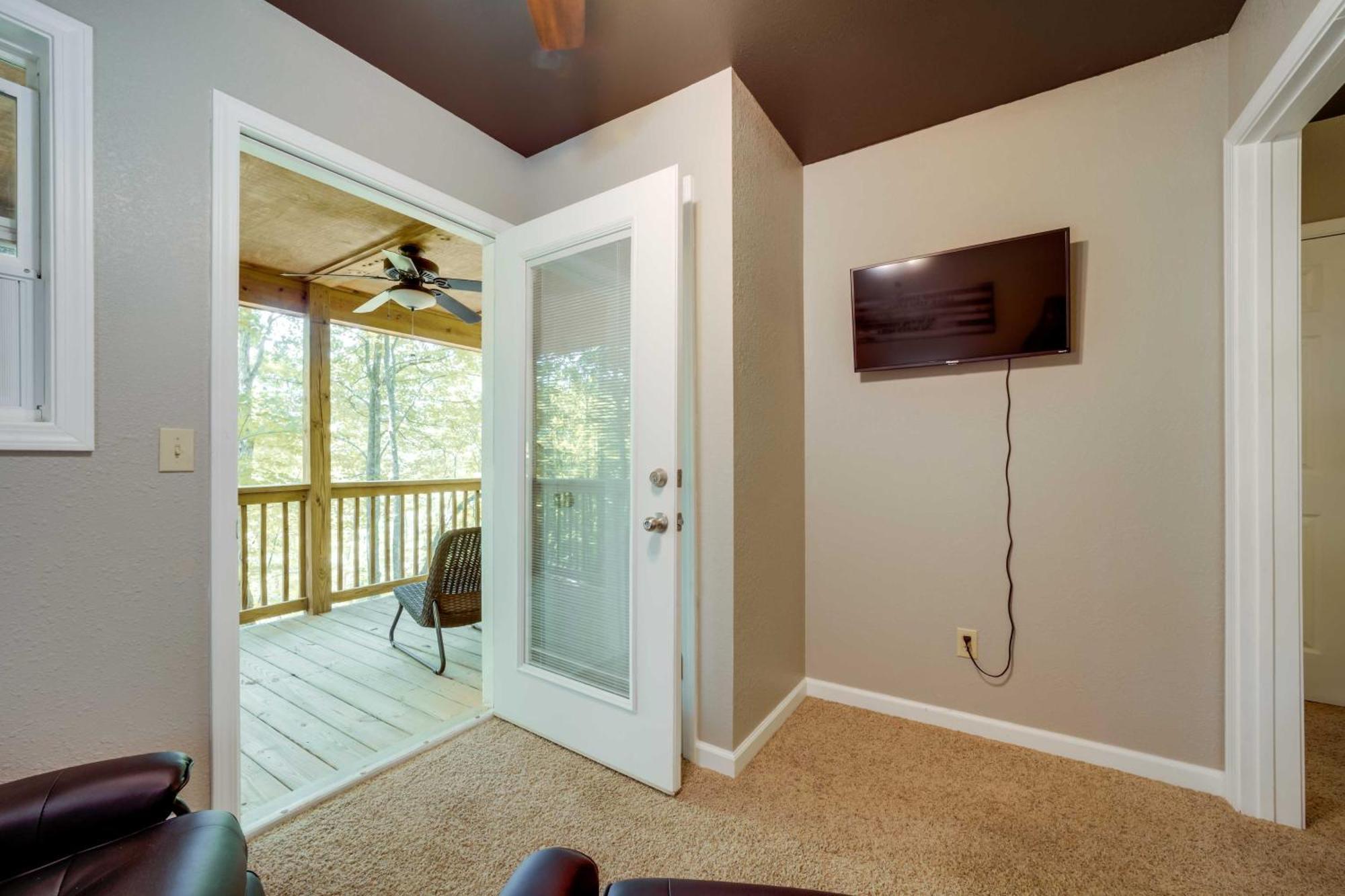 Cozy Whittier Cabin And Yard And Hot Tub, Pets Welcome Dış mekan fotoğraf
