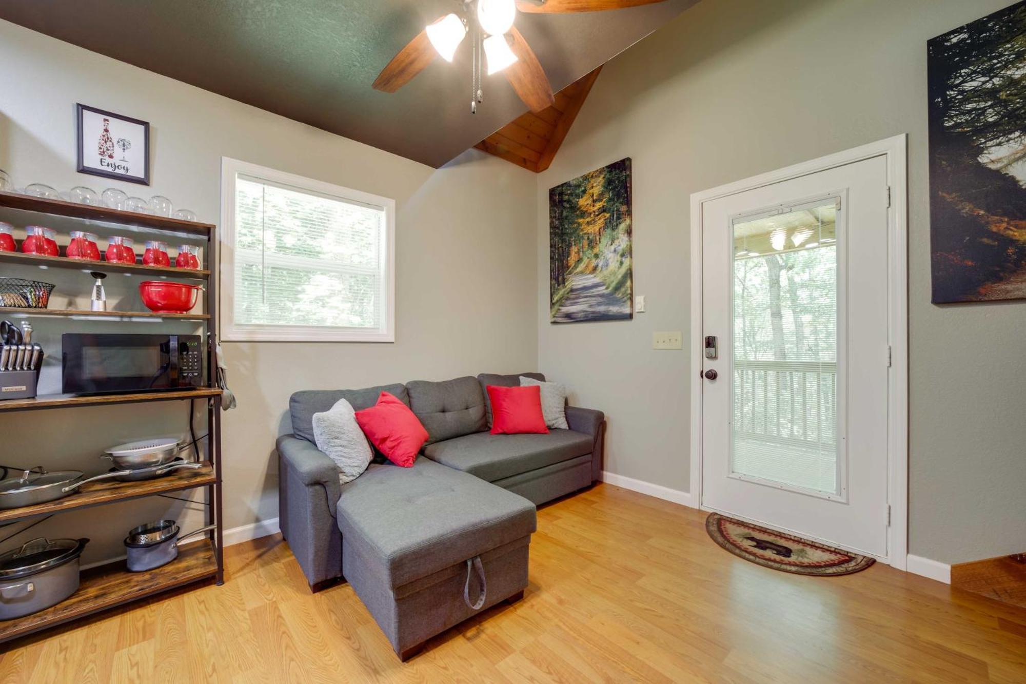 Cozy Whittier Cabin And Yard And Hot Tub, Pets Welcome Dış mekan fotoğraf