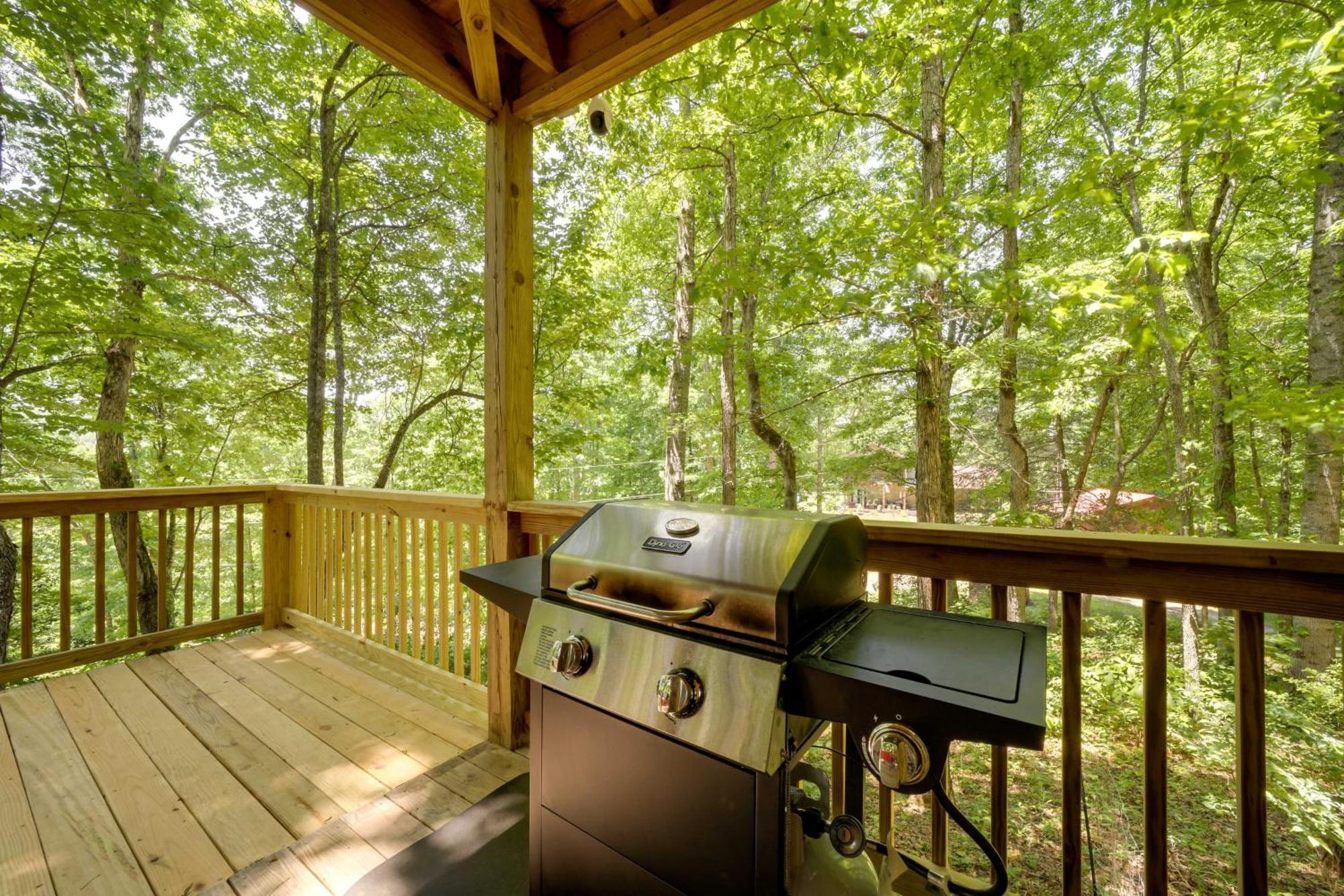 Cozy Whittier Cabin And Yard And Hot Tub, Pets Welcome Dış mekan fotoğraf
