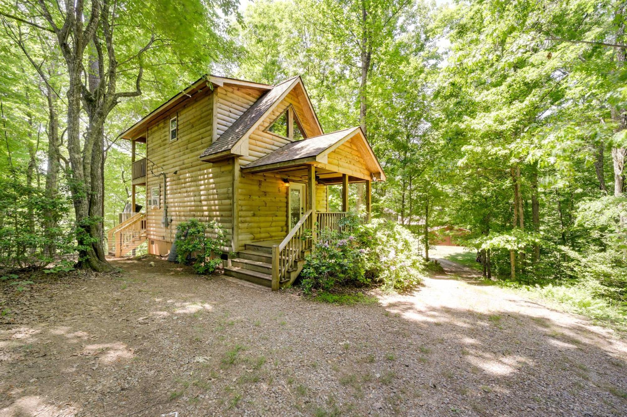 Cozy Whittier Cabin And Yard And Hot Tub, Pets Welcome Dış mekan fotoğraf